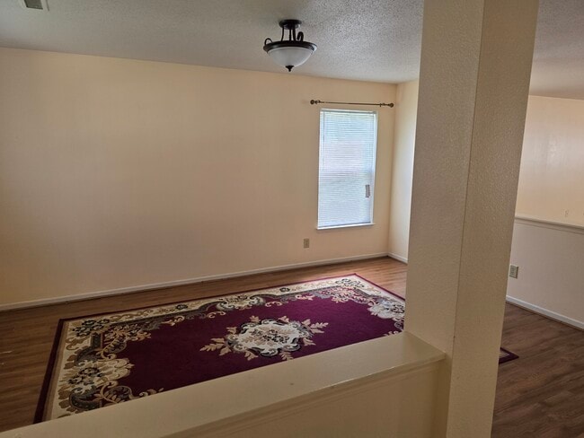10383 Fairmont Ln in Indianapolis, IN - Foto de edificio - Building Photo