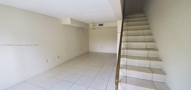 property at 465 Swallow Dr