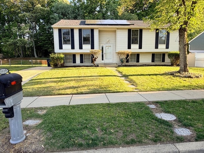 property at 3819 Walters Ln