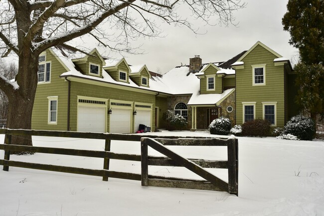 80 Litchfield Turnpike in Bethany, CT - Building Photo - Building Photo