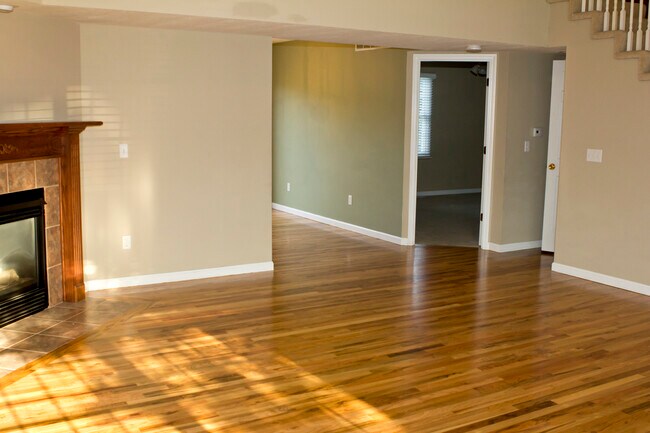 1634 Frontier Dr in Normal, IL - Building Photo - Building Photo