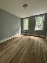 376 S 20th St, Unit 7 in Newark, NJ - Foto de edificio - Building Photo