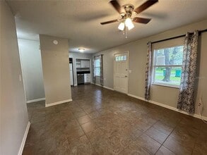 503 Oak Ave in Mount Dora, FL - Building Photo - Building Photo