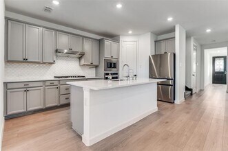 2625 Toledo Dr in Irving, TX - Building Photo - Building Photo