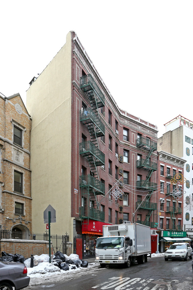 33-37 Mott St