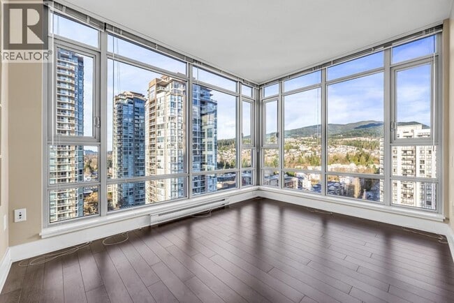 1155 The High St in Coquitlam, BC - Building Photo - Building Photo