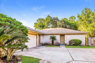 14214 Bateau Dr in Cypress, TX - Building Photo