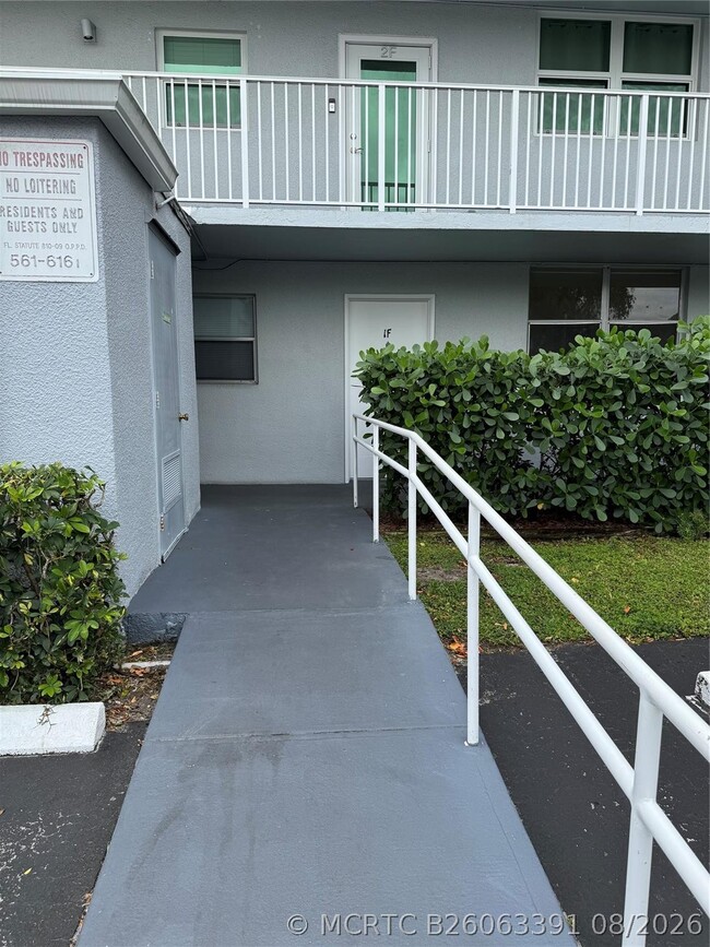 property at 115 Royal Pk Dr