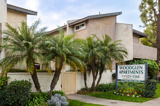 Woodglen Apartments in Buena Park, CA - Building Photo - Building Photo