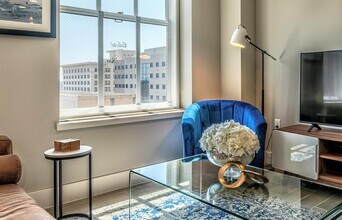 140 Park Ave-Unit -918 in Oklahoma City, OK - Building Photo - Building Photo