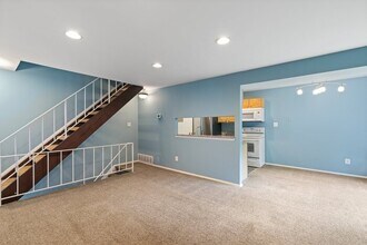 43 Woodenbridge Ct in Reisterstown, MD - Building Photo - Building Photo