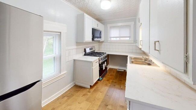 property at 128 Huron St