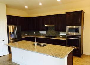 3900 Crispin Hall Ln in Pflugerville, TX - Building Photo - Building Photo