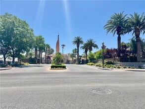 4710 Casa Bonita Dr in North Las Vegas, NV - Building Photo - Building Photo