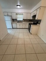 1017 Carolina Ave in St. Cloud, FL - Building Photo