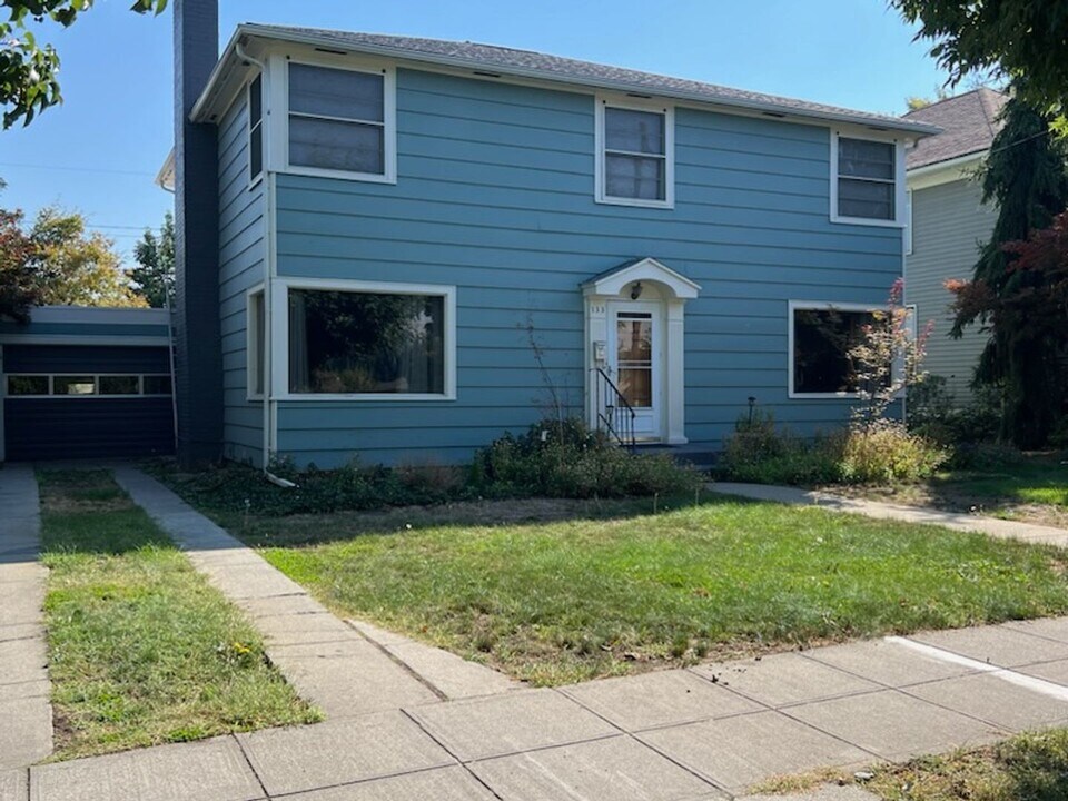 133 S Franklin Ave in Wenatchee, WA - Building Photo