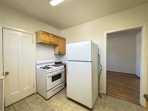5819 N Saint Louis Ave, Unit 1R in Chicago, IL - Building Photo - Building Photo