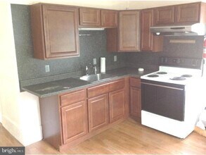 205 Magnolia Rd in Pemberton, NJ - Building Photo - Building Photo