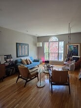 6718 Cinnamon Dr in Philadelphia, PA - Building Photo - Building Photo