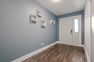 226 E Conley Dr in Elburn, IL - Building Photo - Building Photo