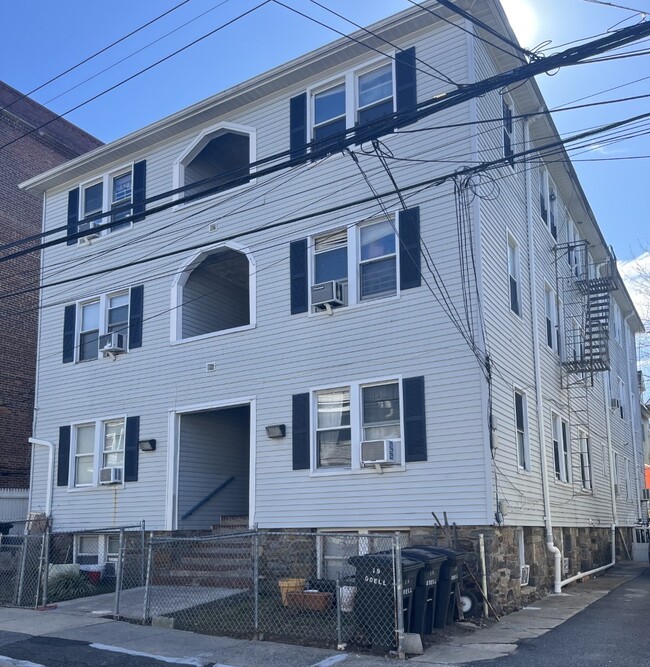 19 Odell Ave in White Plains, NY - Building Photo - Building Photo