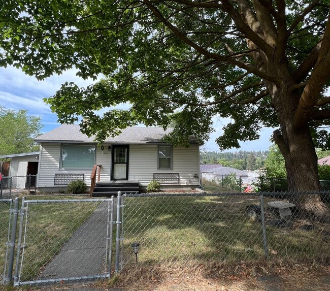 2518 W Central Ave in Spokane, WA - Building Photo - Building Photo