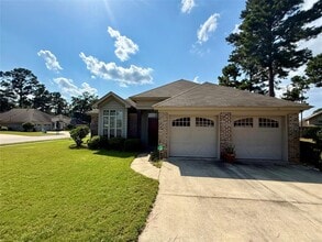 9178 White Poplar Cir in Pike Road, AL - Building Photo - Building Photo