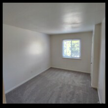 600 Reusens Rd, Unit D38 in Lynchburg, VA - Foto de edificio - Building Photo