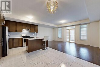 18 John Rudkin Ln in Markham, ON - Building Photo - Building Photo