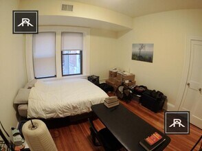 1461 Beacon St in Brookline, MA - Building Photo - Building Photo