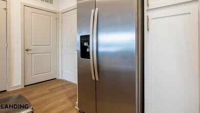 12020 Brush Hl Rd, Unit 1-110 in Wildwood, FL - Foto de edificio - Building Photo