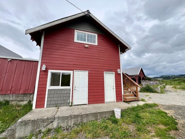 property at 52471 Reedsford Rd