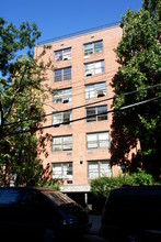 134-37 Maple Ave in Flushing, NY - Foto de edificio - Building Photo