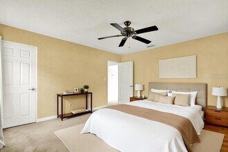 4954 1st Ave S in St. Petersburg, FL - Building Photo - Building Photo