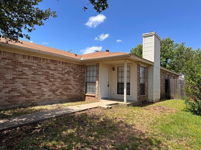 property at 1104 Landsdale Ln
