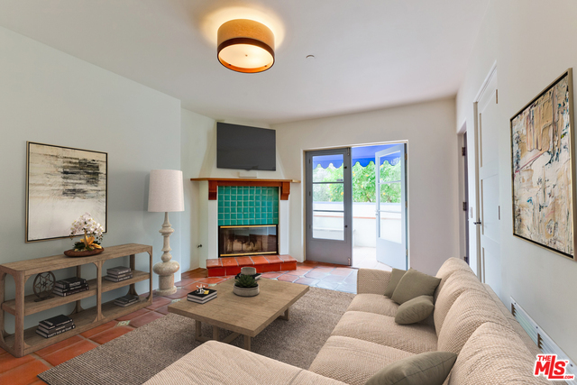 1414 N Harper Ave-Unit -3 in Los Angeles, CA - Building Photo - Building Photo
