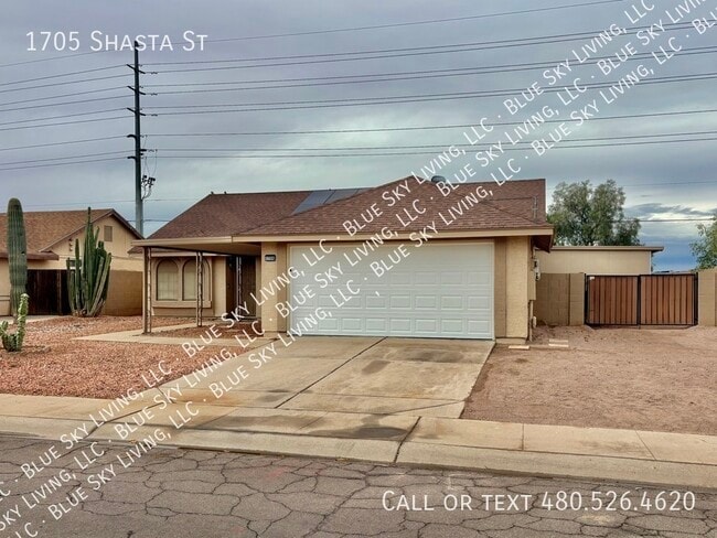 1705 Shasta St in Casa Grande, AZ - Building Photo - Building Photo