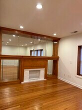 6045 W Irving Park Rd in Chicago, IL - Building Photo - Building Photo