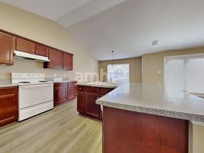 5404 Silver Grove Ln in Knoxville, TN - Building Photo - Building Photo