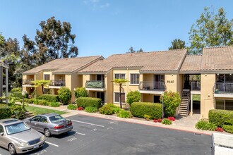 Villa Toscana in La Jolla, CA - Foto de edificio - Building Photo