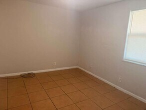 314 Douglass Ave in West Palm Beach, FL - Building Photo - Building Photo