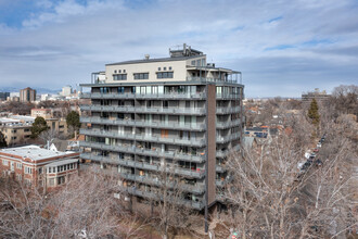 Park Regency in Denver, CO - Building Photo - Primary Photo