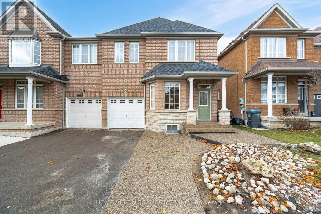 3120 Wrigglesworth Crescent in Mississauga, ON - Building Photo