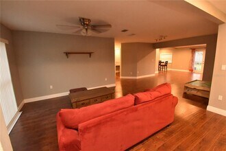 13801 Cherry Creek Dr in Tampa, FL - Building Photo - Building Photo