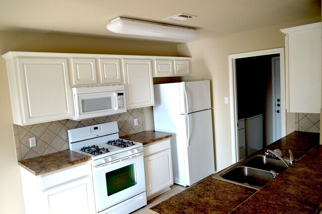 3305 Winding River Trail in Round Rock, TX - Building Photo - Building Photo