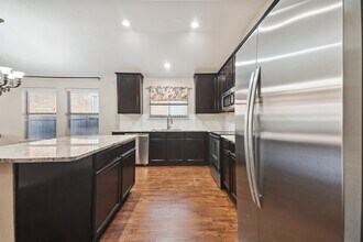 8824 Yosemite Trail in Cross Roads, TX - Building Photo - Building Photo