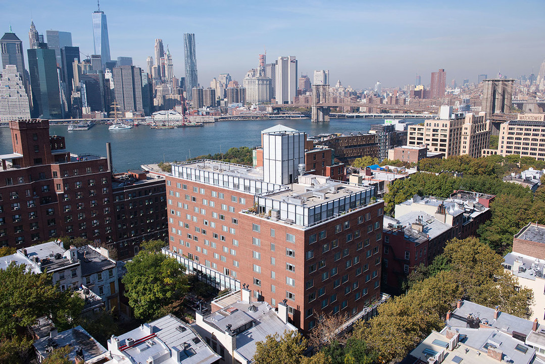 Clover House in Brooklyn, NY - Building Photo