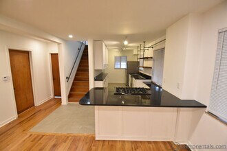 323 E Livingston Ave in Columbus, OH - Building Photo - Building Photo