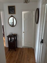 2505 143rd St, Unit Bedroom 1 in Whitestone, NY - Building Photo - Building Photo