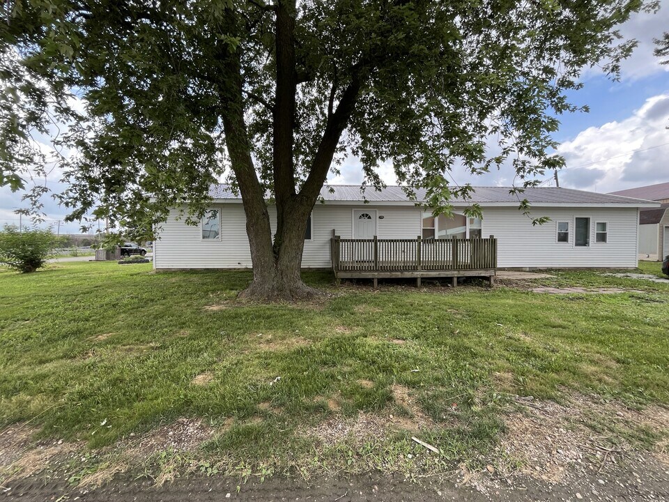 425 Paul Ave in Champaign, IL - Building Photo